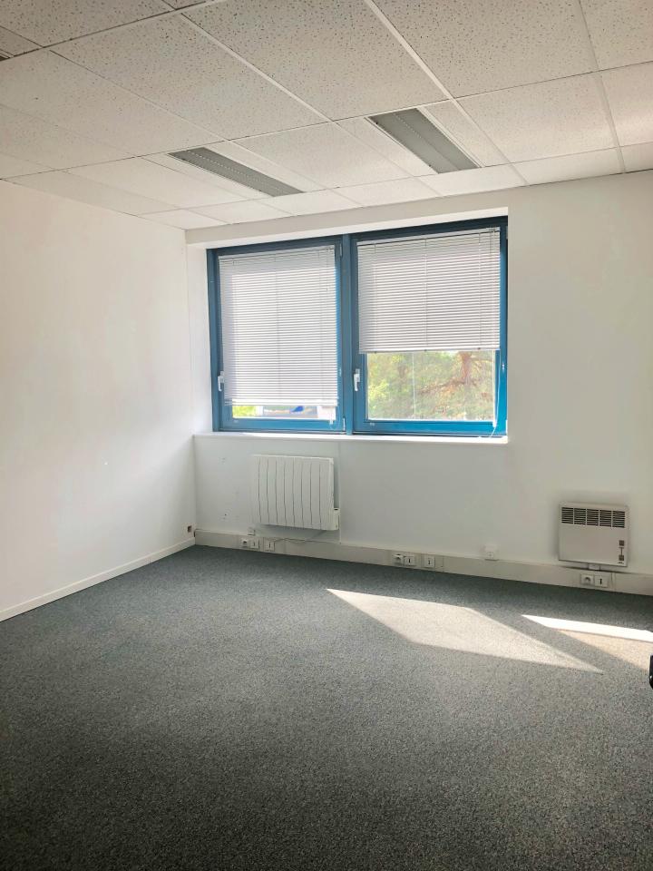 Bureau Écully 225m² Location bureau Écully Rhône OLBUR2109084 7